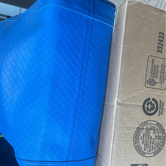 Authentic Bottega Veneta Intrecciato-Mirage Large Tote EUC - Picture 12 of 16